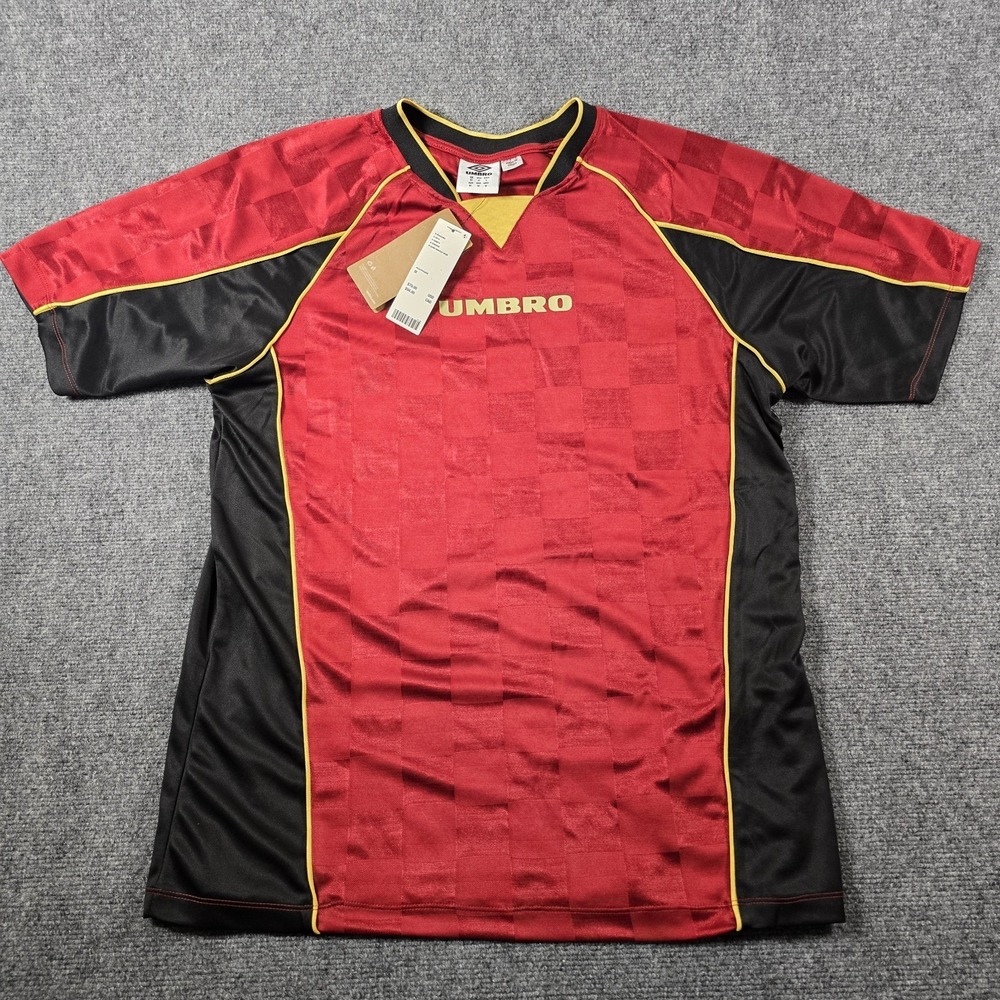 Umbro Urban Outfitters Soccer Jersey Men's Medium Red Black Checkered NWT